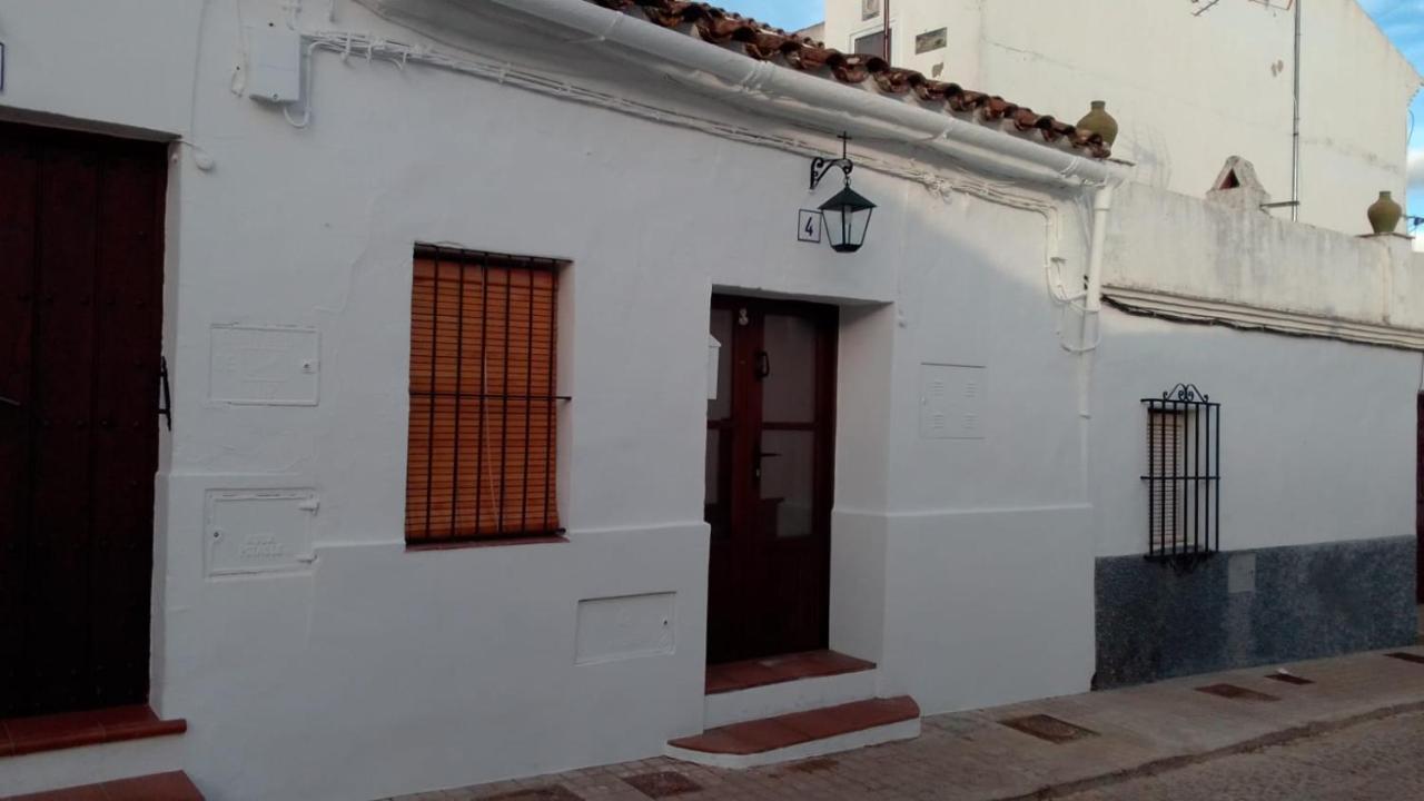 Mi Casita - Higuera De La Sierra Apartment Higuera De La Sierra  Exterior photo